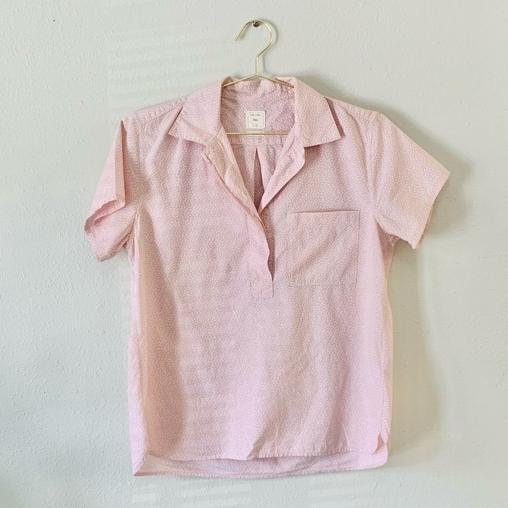 Gap Collared Partial Button Front Shirt